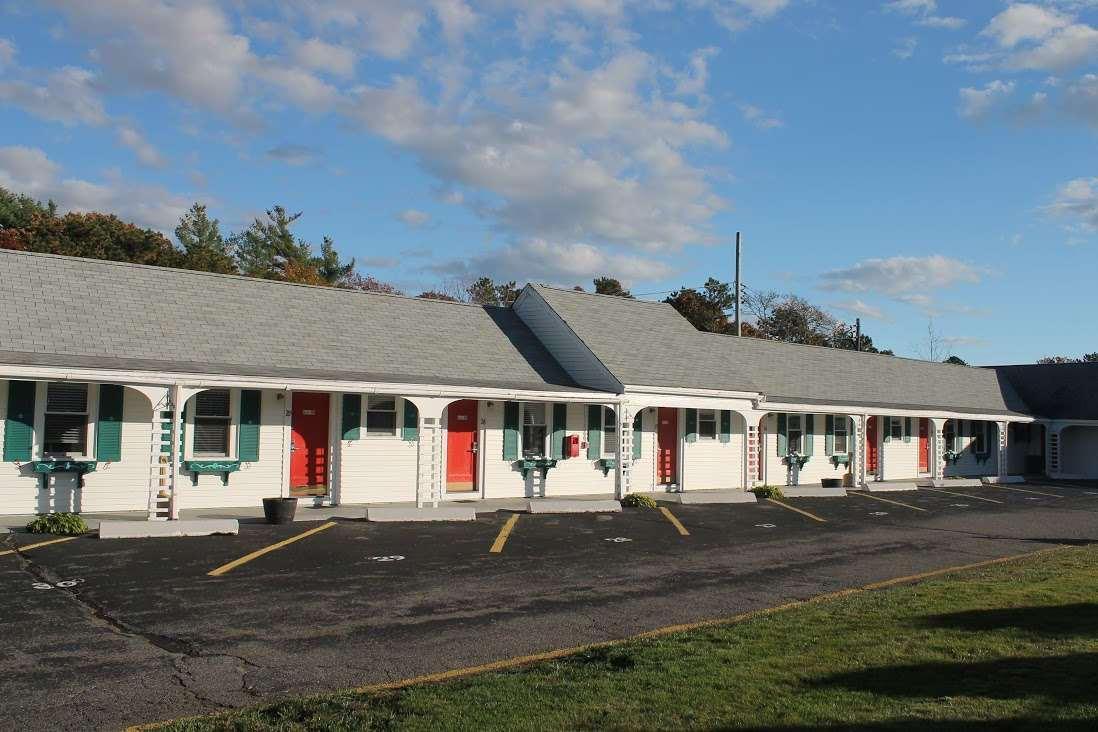 Knights Inn Centerville Cape Cod Area Exterior photo